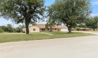 2830 W Georgia Ave, Chickasha, OK 73018