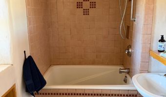 54 C Valdez Rim Rd, Arroyo Seco, NM 87514