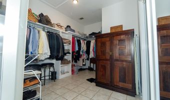 701 S Hill Ct, Biloxi, MS 39532