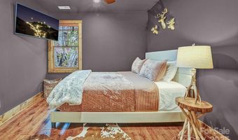 56 Eagle Cottage Ln, Banner Elk, NC 28604