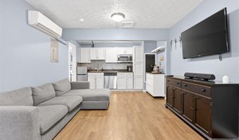 2484 Stonegate Dr NW, Acworth, GA 30101