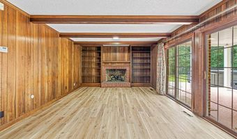 208 Millwood Rd, Abbeville, SC 29620