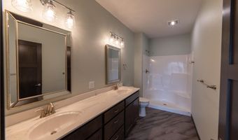 1368 Cypress Ct, Altoona, WI 54720