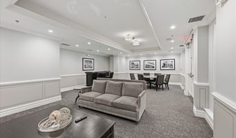 8121 RIVER Rd 423, Bethesda, MD 20817