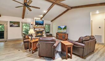 292 Crouch Branch Rd, Allardt, TN 38504