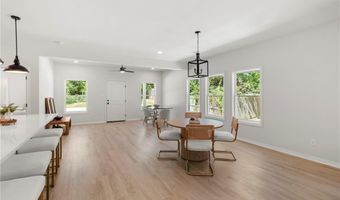 1104 Berkeley St, College Station, TX 77840