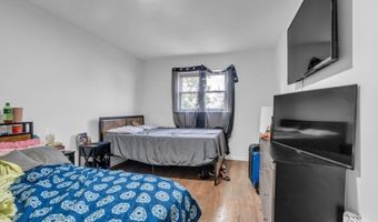 76 W 25th St, Bayonne, NJ 07002