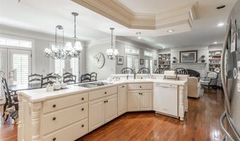 192 Lakeshore Dr, Albany, KY 42602