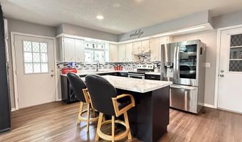 100 N Hickory St, Appleton City, MO 64724