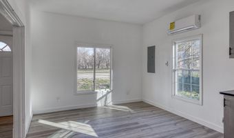 301 W High St, Alba, MO 64830