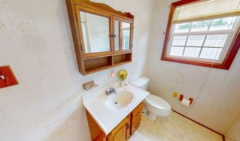 2001 Redfearn St, Barwick, GA 31720