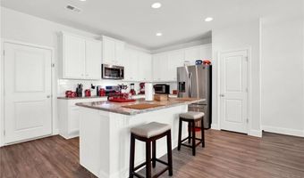 18 Castlemoor Loop, Adairsville, GA 30103