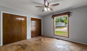 4034 Danbury St, Bel Aire, KS 67220