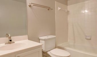 5919 SAINT GILES Way, Alexandria, VA 22315