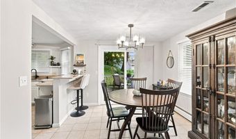 38 Stone Trl B, North Providence, RI 02904