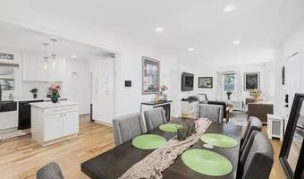 10 Long St, Johnston, RI 02919