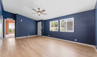 8975 Lawrence Welk Dr 23, Escondido, CA 92026