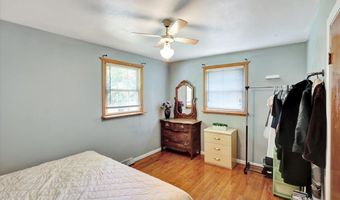 24 Venus Ave, Burlington, VT 05408
