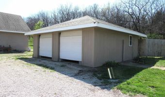 1901 N 600 Rd, Baldwin City, KS 66006