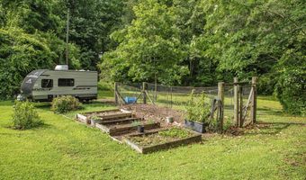 1334 Scott Rd, Alexander City, AL 35010