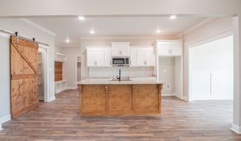 153 Lakeridge, Adel, GA 31620