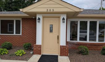 305 E 38th St, Anderson, IN 46013