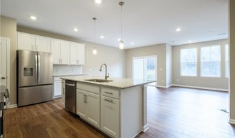 945-4 Memory Ln, Aurora, OH 44202