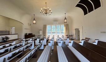 2 Howard St, Augusta, ME 04330