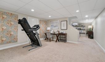 4232 N TERRAVIEW Dr, Appleton, WI 54913
