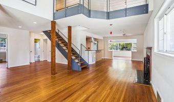 9819 PARKWOOD Dr, Bethesda, MD 20814