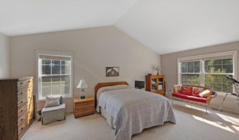 27 WHIRLAWAY Dr, Bear, DE 19701