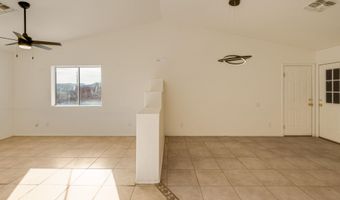 33665 S INCLINE Dr, Black Canyon City, AZ 85324