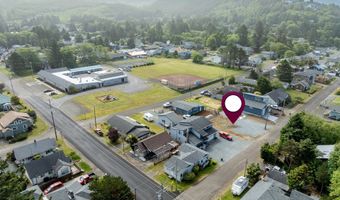 270 N DOLPHIN St, Rockaway Beach, OR 97136