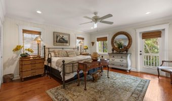 807 S BAY Blvd, Anna Maria, FL 34216
