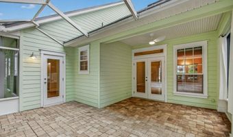 800 PARADISE Ln, Atlantic Beach, FL 32233