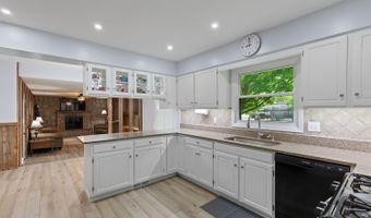 1113 Glendale Ave, Adrian, MI 49221