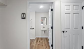 609 Carteret St 1, Beaufort, SC 29902