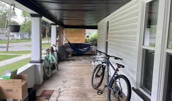 125 Cedar Ave, Alma, MI 48801