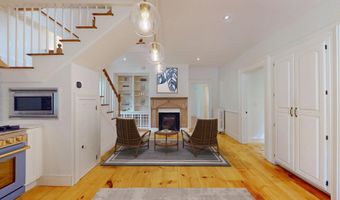382 Hewitt Rd, Bristol, VT 05443