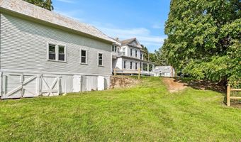 1136 N Pleasant St, Amherst, MA 01002