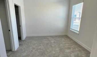 6207 SW Luna Ln, Bentonville, AR 72713