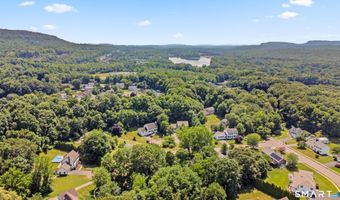 38 Pebble Brook Ct, Berlin, CT 06037