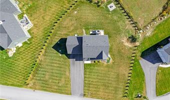 110 Crystal View Dr, Burrillville, RI 02859