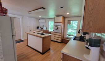 80 Prospect St, Bristol, NH 03222