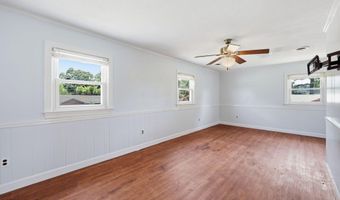 4130 Terrace Dr, Ayden, NC 28513