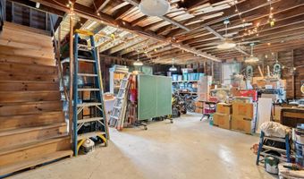 89 Parkview Ave, Bangor, ME 04401