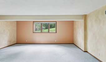 13 Apple Hill Cir, Madison, WI 53717