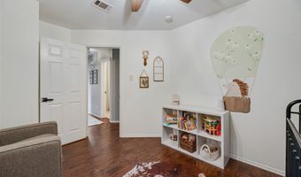 300 Meadow View Ln, Anna, TX 75409