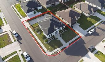 1313 S San Antonio St, Alton, TX 78573