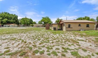 404 ARMOUR Ave, Auburndale, FL 33823